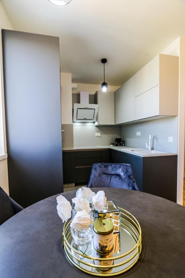 Luce Gold Apartment Zadar Bagian luar foto