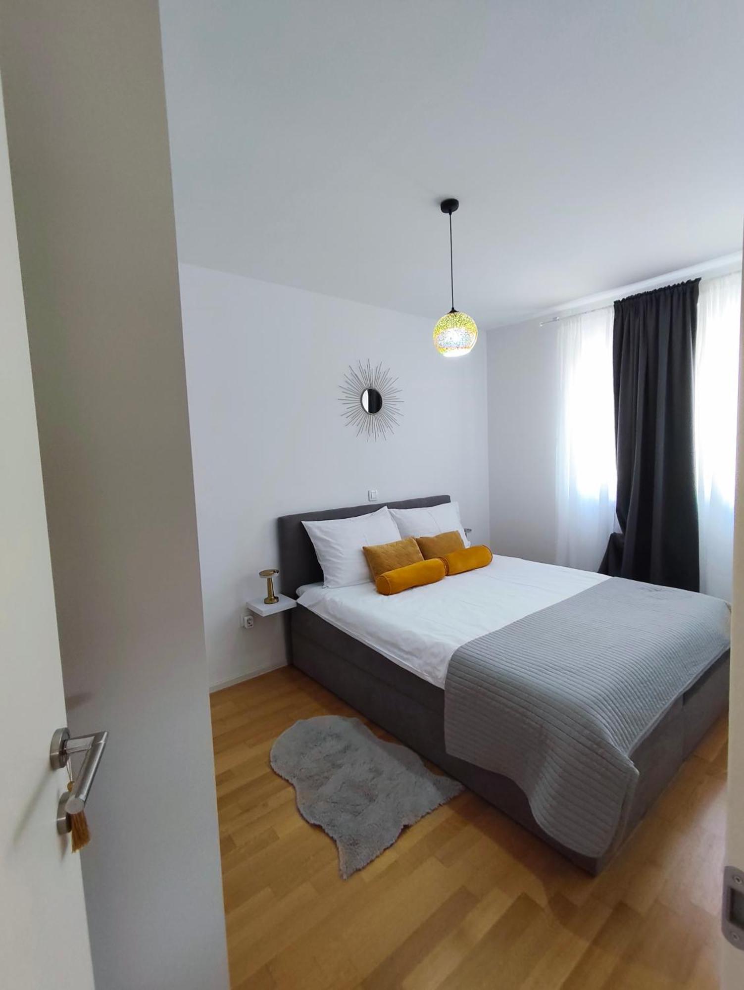 Luce Gold Apartment Zadar Bagian luar foto